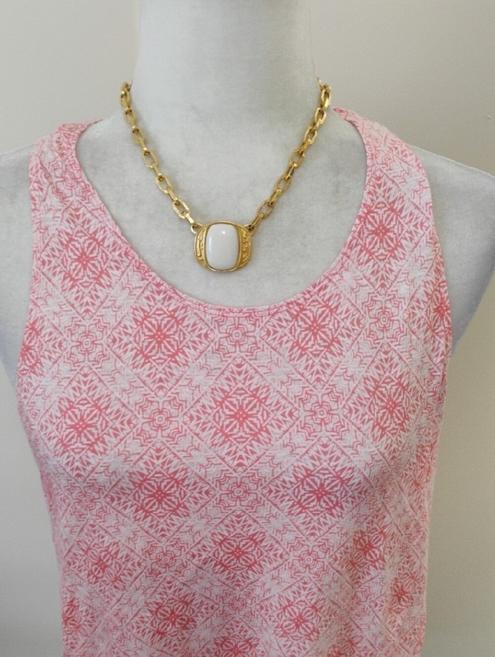 Size Large Top Bundle - Picture 2 of 11